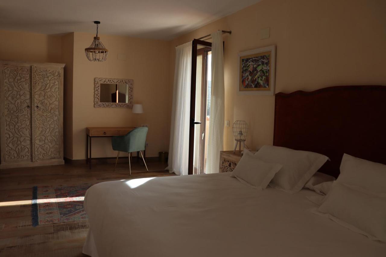 Hotel Palacio Conde Del Alamo Aroche Екстер'єр фото