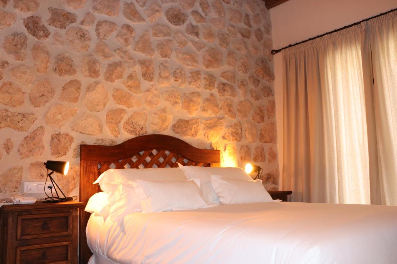 Hotel Palacio Conde Del Alamo Aroche Екстер'єр фото