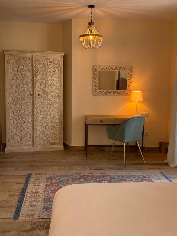 Hotel Palacio Conde Del Alamo Aroche Екстер'єр фото